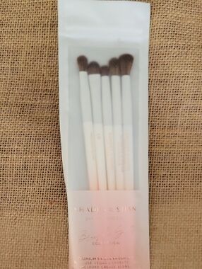 White & Pink Eye Brush Set - 5 Pieces